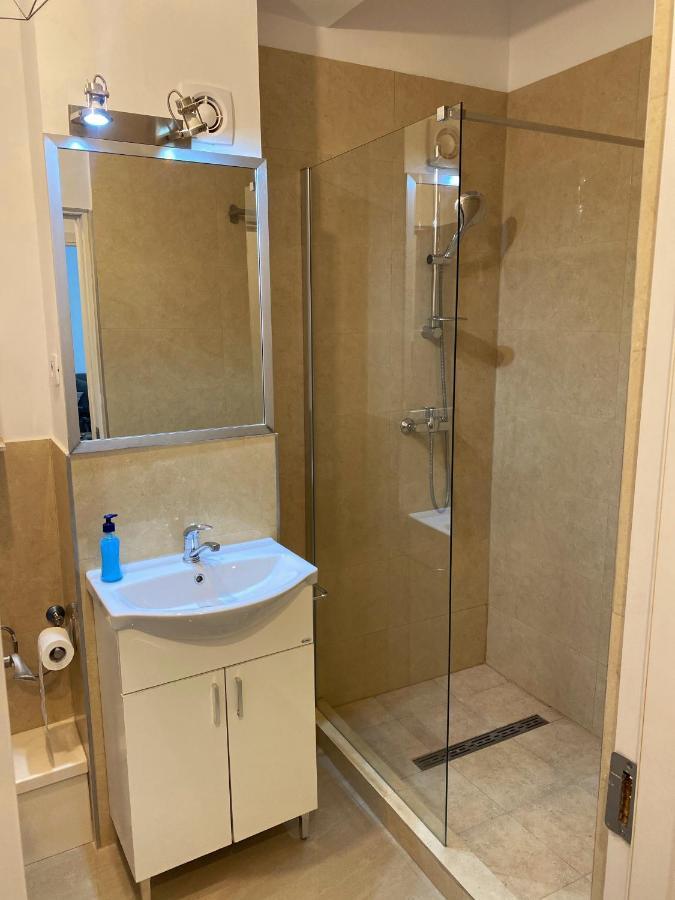 Royal Reed Apartments Năvodari Eksteriør bilde